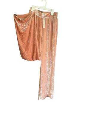 NWT Alice + Olivia Racquel Crushed Velvet Wide Leg Pants